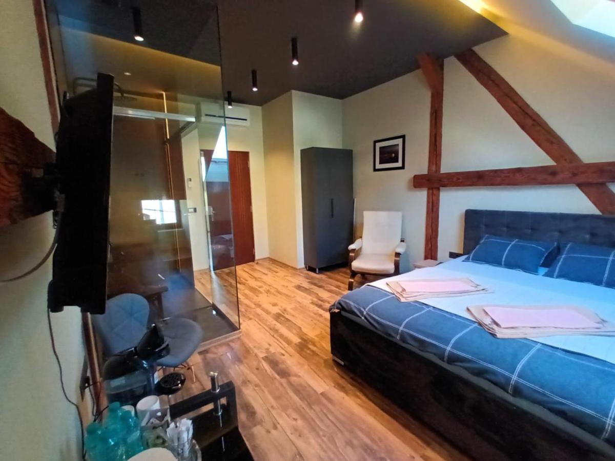 Apartament Eminescu 1 Медиаш Экстерьер фото