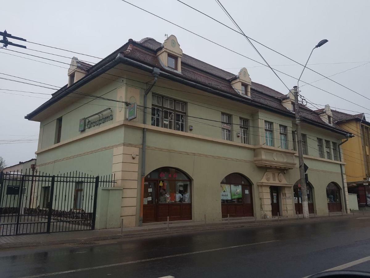Apartament Eminescu 1 Медиаш Экстерьер фото